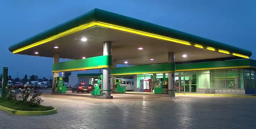 Sinclair Gas Station